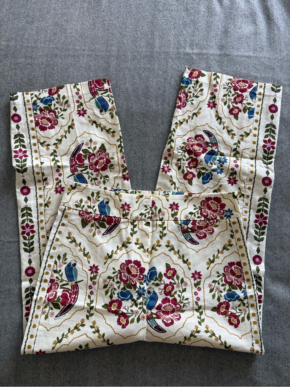 NWT Sézane x Farm Rio Romantic Garden Tiago Crop Pants Ivory Floral Size 42 XL